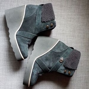 Coach Kenna boots Size 7